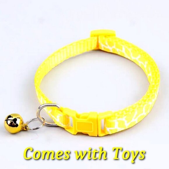 Belen Kutest Yellow Giraffe Pattern Cat Collar with Bell and Toys Gift Package - Picture 1 of 10